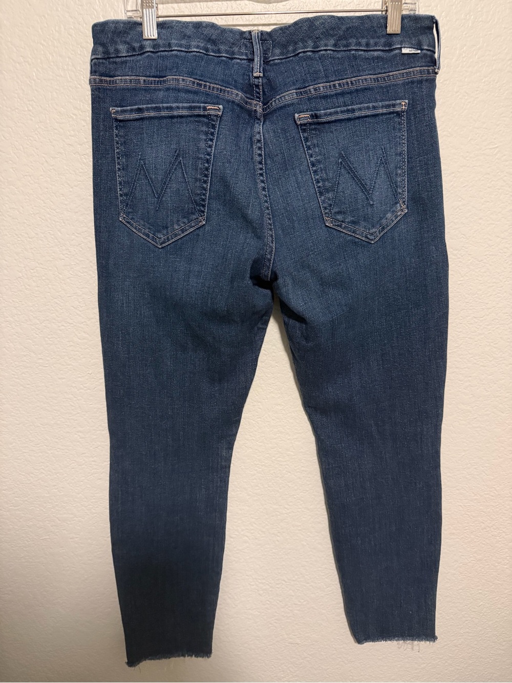 MOTHER The Looker Cropped Skinny Jeans in “Girl Crush” Blue Denim - 32 - Picture 6 of 6